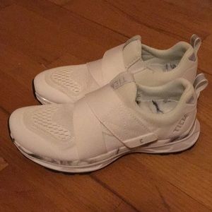 TIEM spin sneakers with spikes